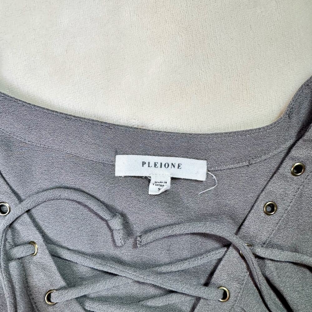 Pleione Ruffled Tied Tunic Blouse Gray Women’s Small Regency Shirttail Hem - Picture 14 of 16